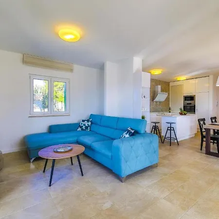 Villa Luxury East Primosten